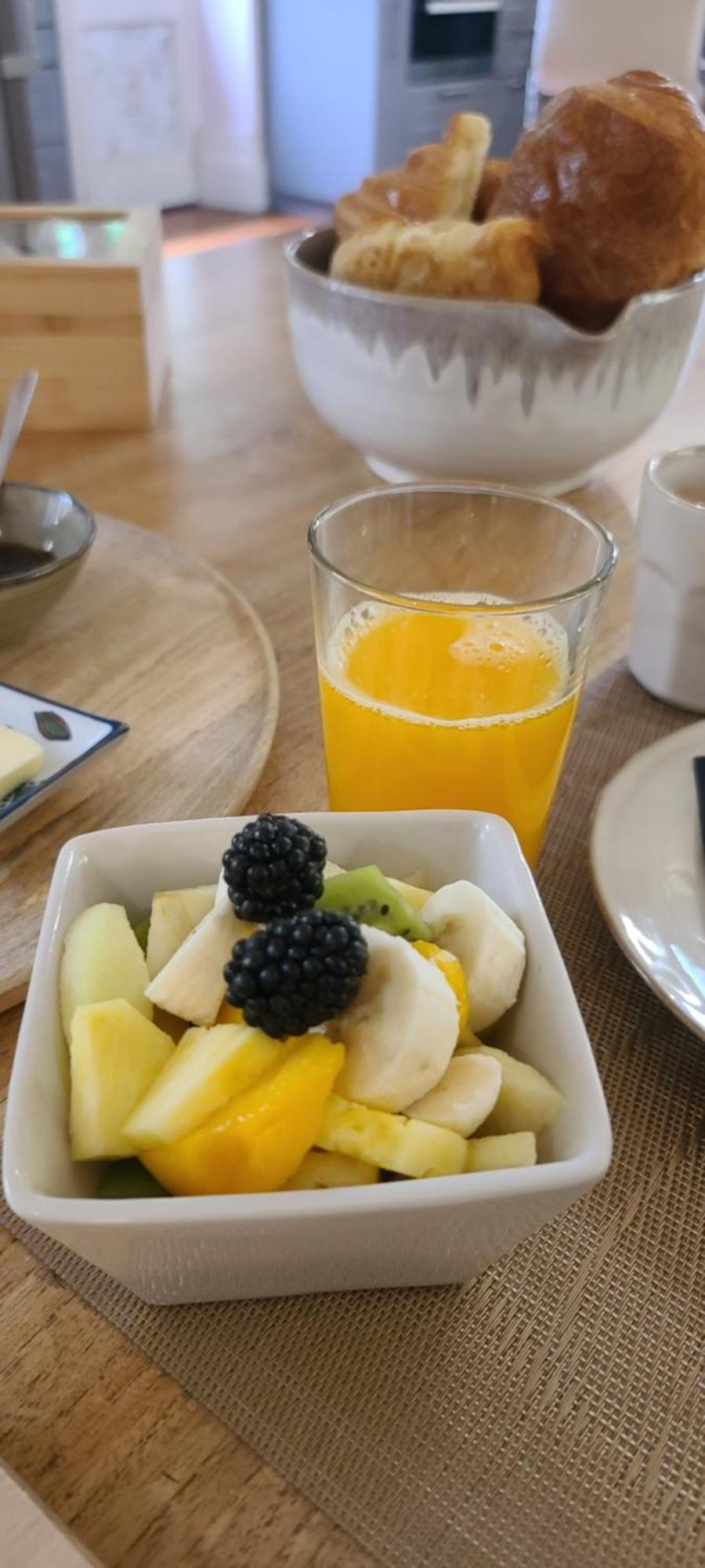 Le Manoir Du Moulin De Madame Bed & Breakfast วีเนิฟ-โซร์-ล็อต ภายนอก รูปภาพ