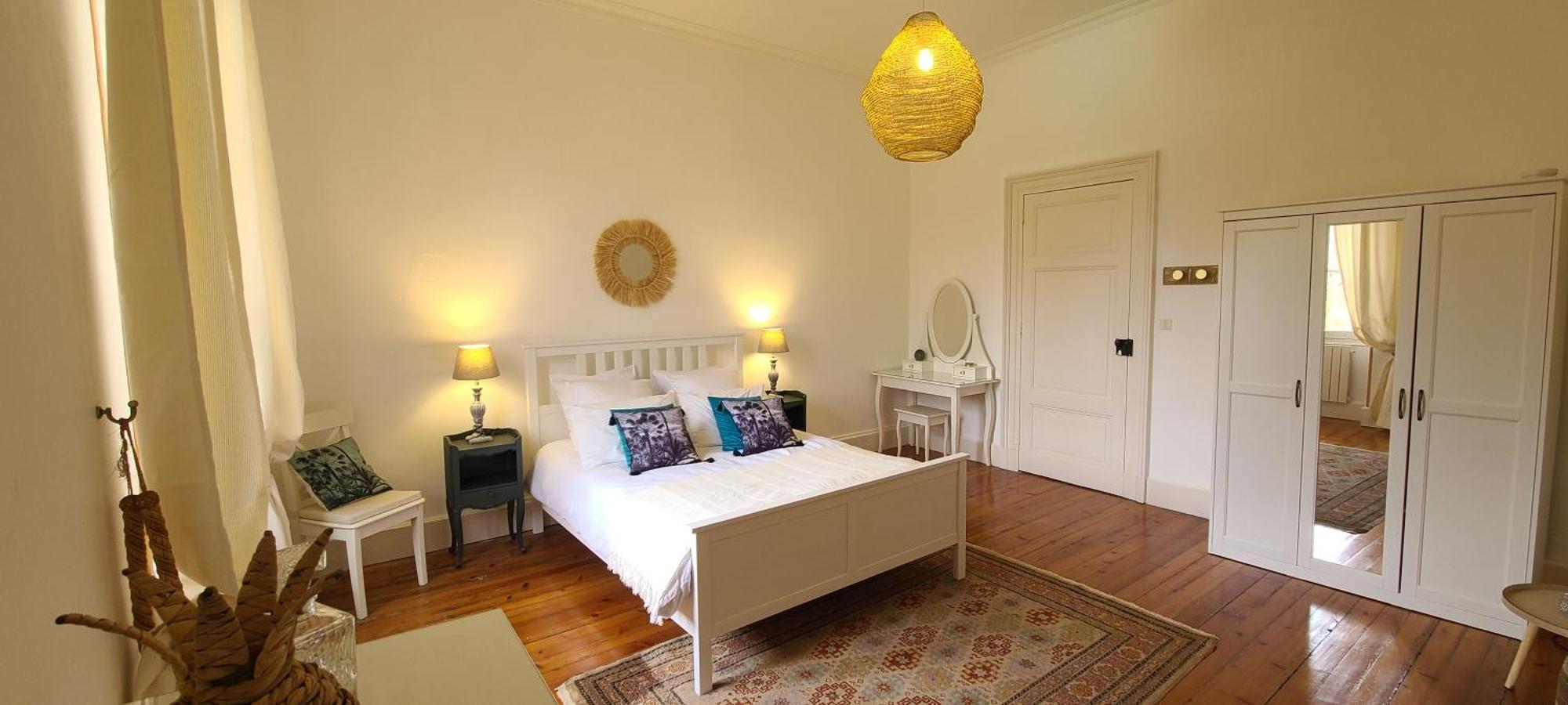 Le Manoir Du Moulin De Madame Bed & Breakfast วีเนิฟ-โซร์-ล็อต ห้อง รูปภาพ