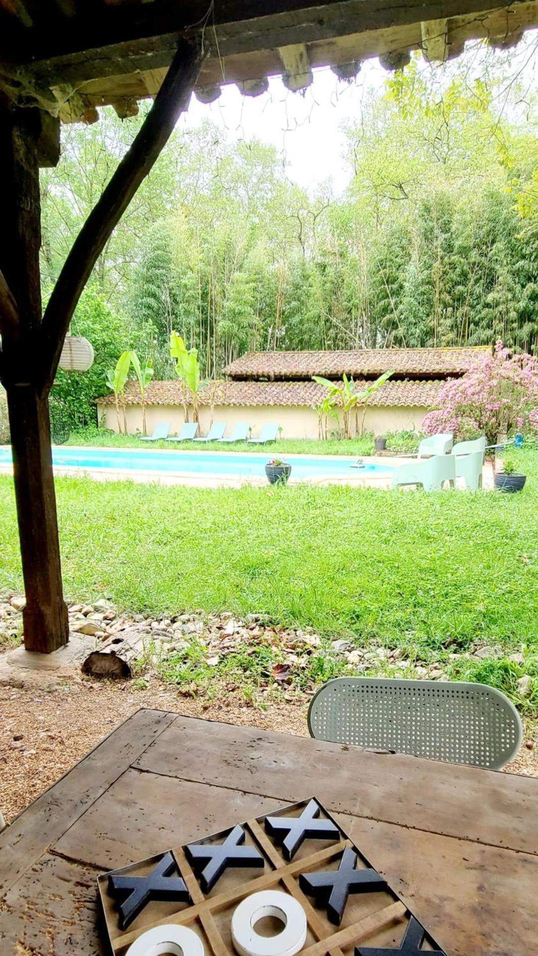 Le Manoir Du Moulin De Madame Bed & Breakfast วีเนิฟ-โซร์-ล็อต ภายนอก รูปภาพ